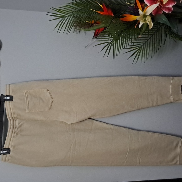 LA University '99 Jogger - Khaki  Size Meduim - Picture 5 of 5